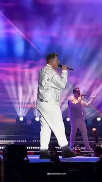 ¿Enfermo? Así apareció Nick Carter en León tras cancelarle a regios (VIDEO)