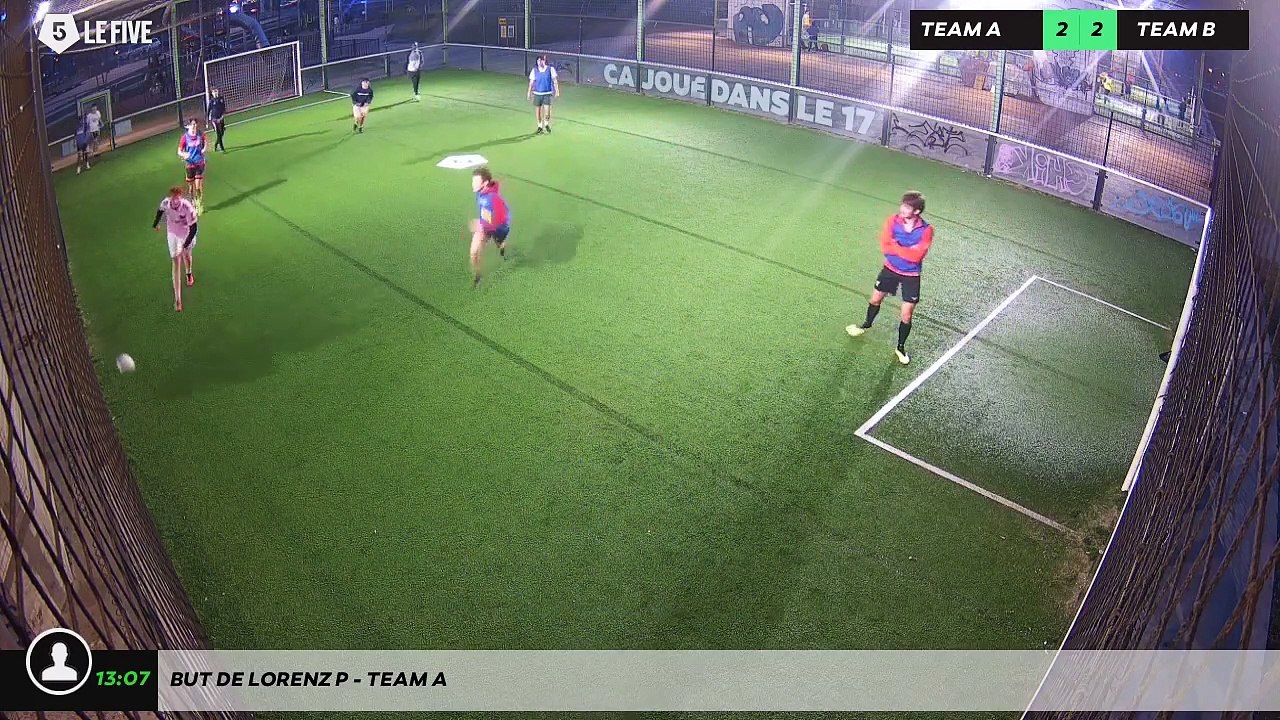 But de Lorenz P - Team A