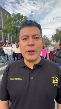 Sin agua y sin respuestas: Vecinos de Torres San Simón bloquean Eje 2 Norte