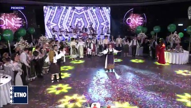 Maria Butila - M-o facut mama razand (Revelionul lui Varu' 2025 - ETNO TV)