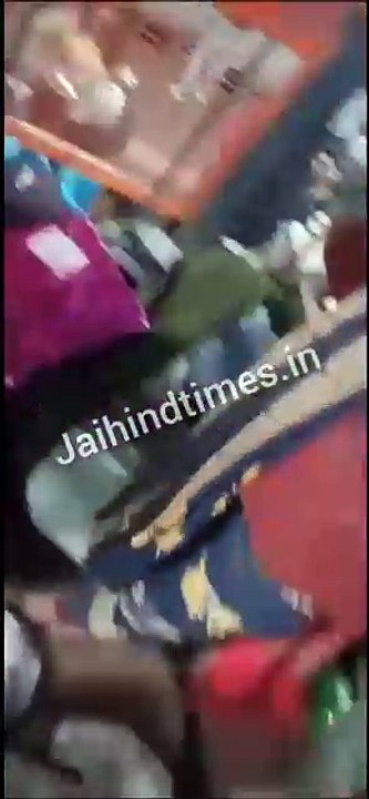 BIG BREAKING NEWS: Stampede at New Delhi railway station, 15 people died