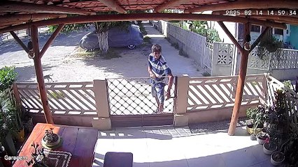 Homem é flagrado invadindo casa para furtar bicicleta em condomínio na parte alta