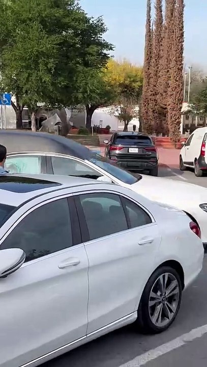 Realizan misa con cuerpo presente de Carlos Bremer