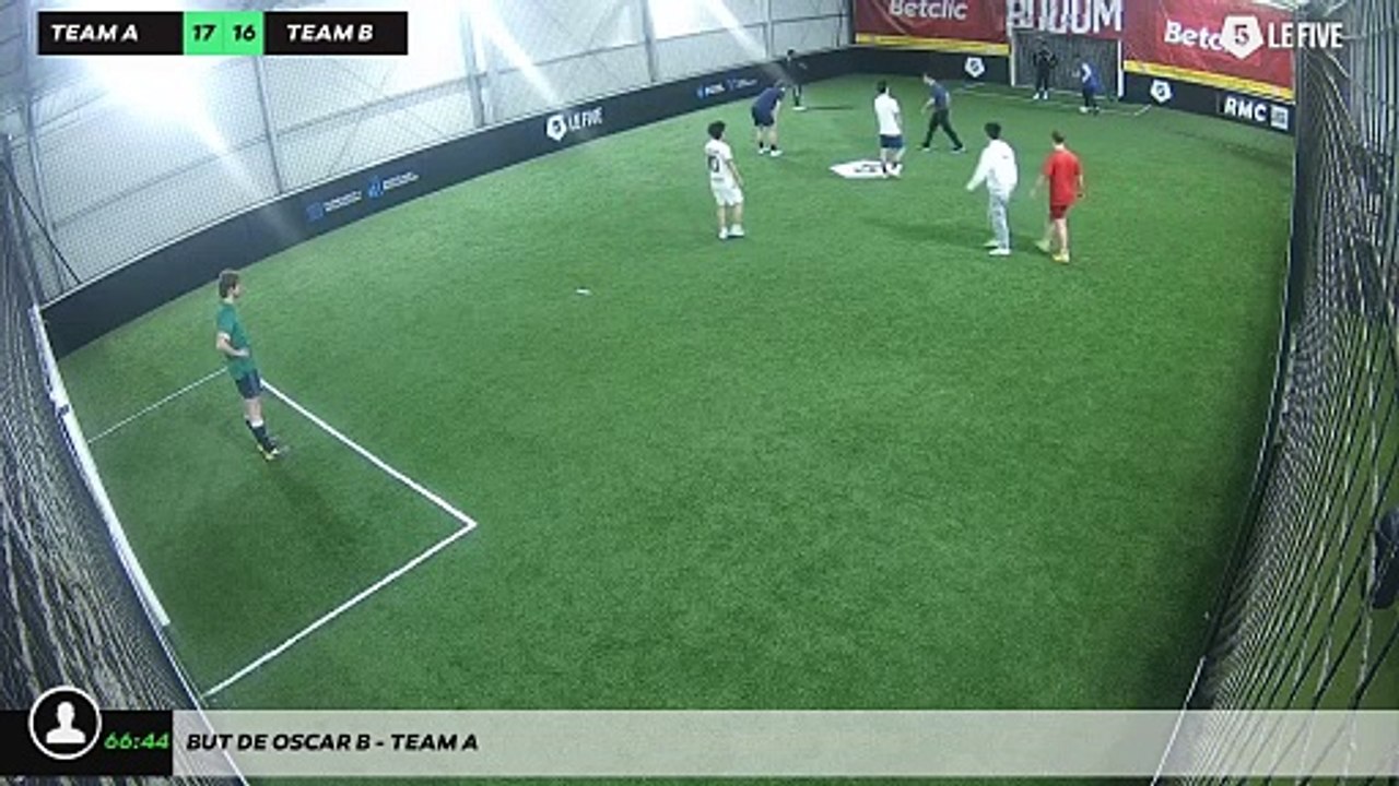 But de Oscar B - Team A