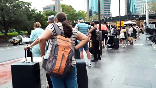 Sydneysiders warned to avoid expect transport delays amid rail strikes