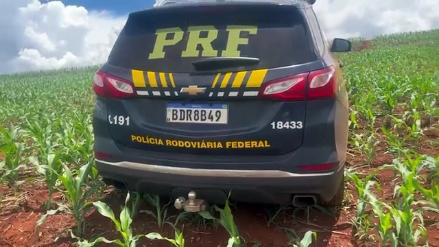 Perseguição de 20 Km termina com apreensão de carreta carregada com cigarros contrabandeados na BR-369