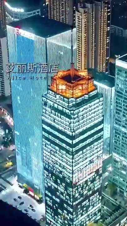 To escape an arranged marriage, she kept a handsome young man as her lover for a year. When she finally met her fiancé, she was shocked—he looked exactly like her boy toy!