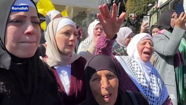 Hamas ile İsrail arasındaki esir takasının altıncı turunda Filistinli esirler serbest kaldı