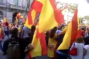 Unionista tüntetés, Barcelona, 2017  okt  8 540p [CEgCt1JckbQ]
