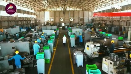 بنوك متنقلة ومدرعات.. ماذا يحدث داخل مصنع قادر؟