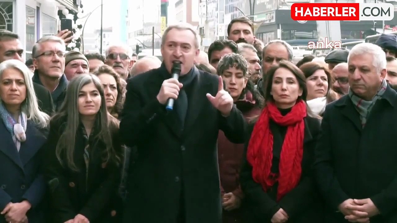 Dem Parti Eş Genel Başkanları Van'da... Tuncer Bakırhan: "Karar Verin Demokratik Çözüm mü? Kürt Düşmanlığı Mı?"
