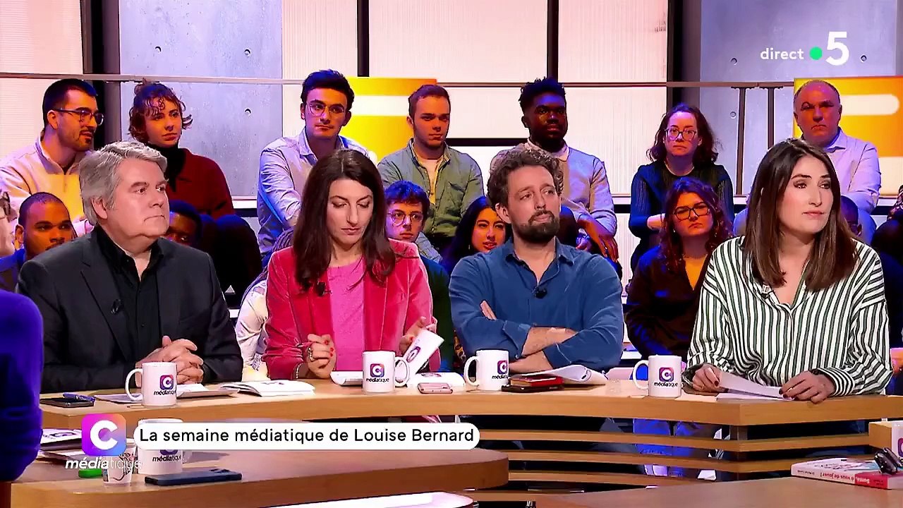 A 10 jours de la fin annoncée de C8, Michel Cymes s'en prend violemment à Cyril Hanouna : "Tout se paye un jour ! Je ne vais pas m’apitoyer sur le sort de ce type !"