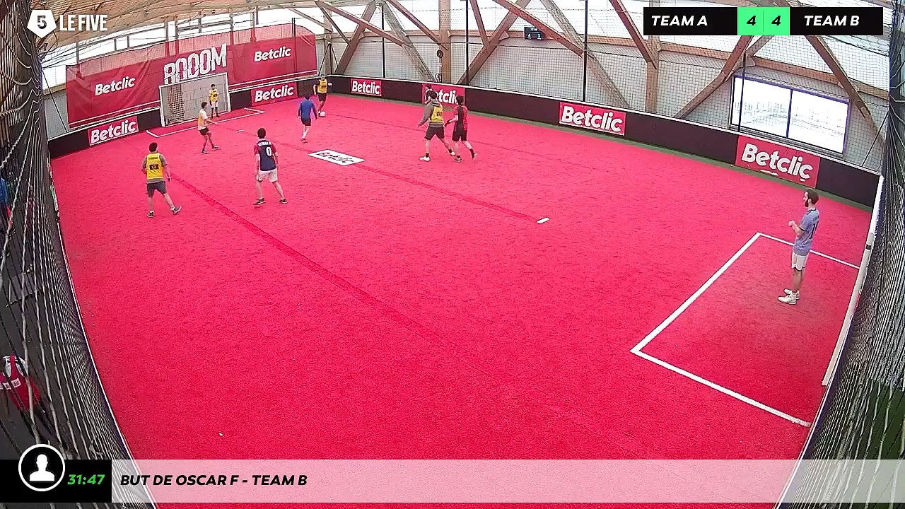 But de Oscar F - Team B