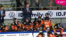 Highlights von Grizzlys Wolfsburg - Fischtown Pinguins