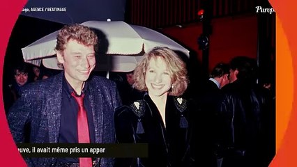 Nathalie Baye séparée de Johnny Hallyday : leur fille Laura évoque leurs liens indestructibles, "jusqu’à la fin de sa vie il..."