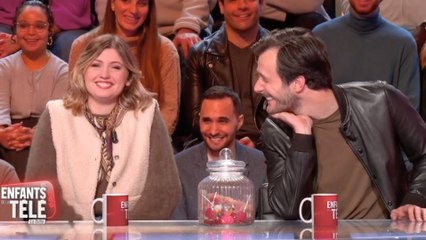 "En plein dans le micro !" : Marine (Star Academy) provoque l’hilarité sur le plateau des Enfants de la télé