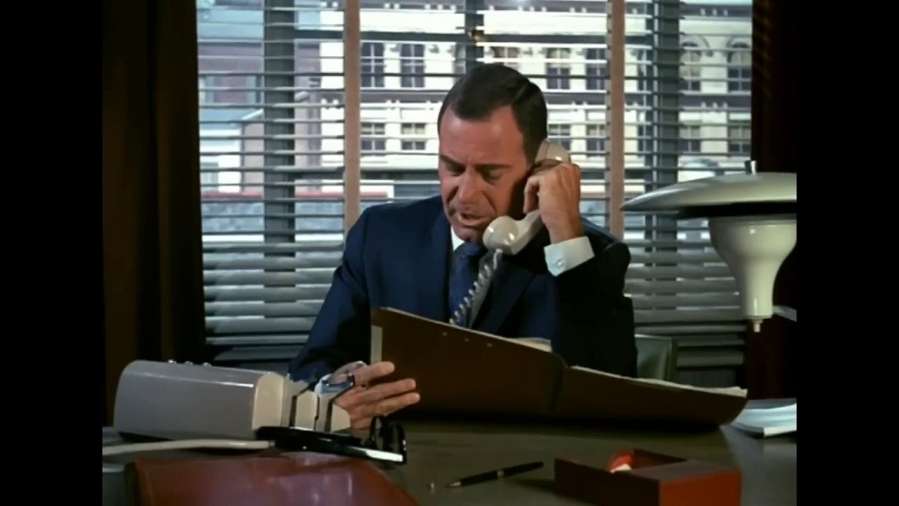 Das Geheimnis der grünen Hornisse (1974)