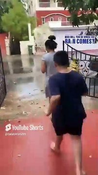 Anasuya Bharadwaj Hot Show in Rain | Anchor Actress Anasuya Hottest Ever #rain#anasuyabharadwaj