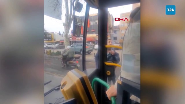 İstanbul’da taksici İETT otobüsünün önünü kesti; yolcu 'Ben polisim seni alırım' dedi