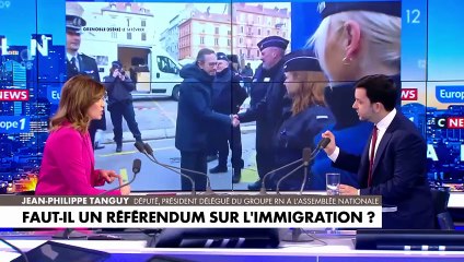 «Le référendum est la seule chance d'appliquer une politique de contrôle migratoire», estime Jean-Philippe Tanguy