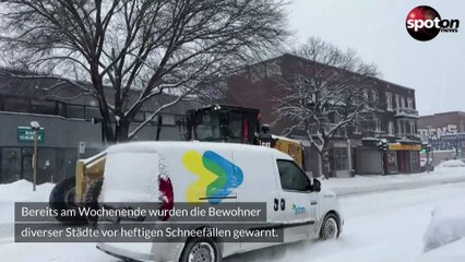 Kanada versinkt im Schnee: Flughäfen dicht und Schulen zu