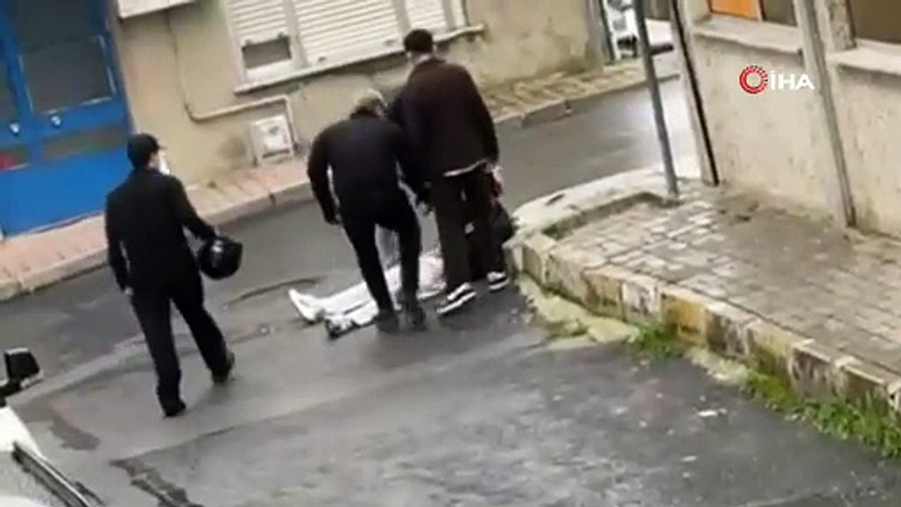 ''Kız meselesi'' tartışmasında bir gence öldüresiye dayak kamerada