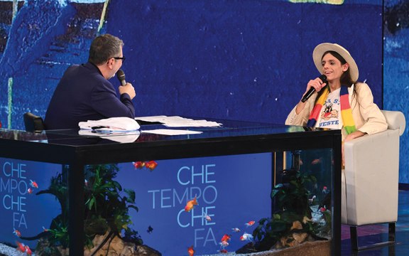 Il video di Lucio Corsi a che tempo che fa: cos'ha detto la rivelazione di Sanremo a Fazio