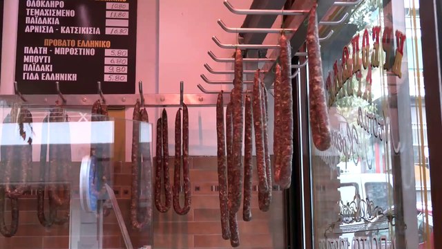 Παραμονή Τσικνοπέμπτης: Σταθερές οι τιμές στα κρεοπωλεία της Λαμίας - Τι σχεδιάζουν οι πολίτες