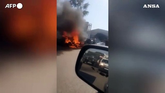 Libano, un drone israeliano colpisce un'automobile a Sidone