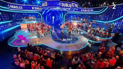 Benoît fait une apparition surprise dans N'oubliez pas les paroles