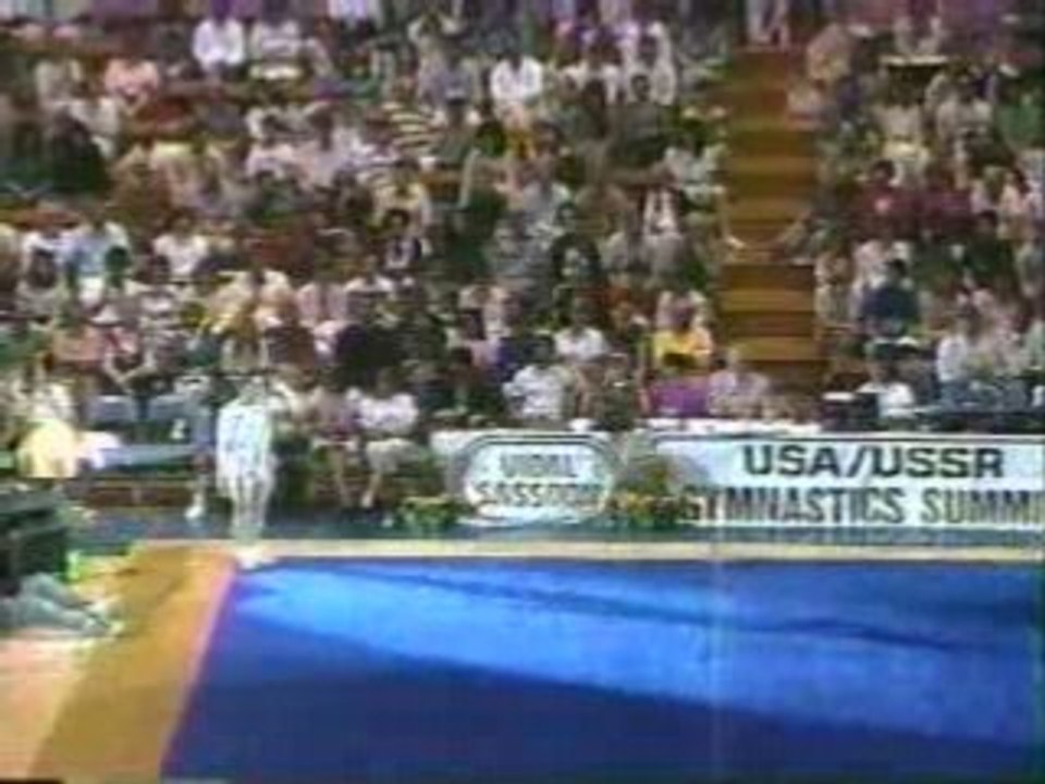 1988 Paul Hunt gymnastique sol parodie