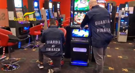 Pagamenti fittizi con Pos per giocare oltre limite: sanzioni a 4 sale slot (17.02.25)