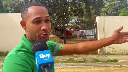 En cañada de Villa Mella, desde que va a llover, recogen