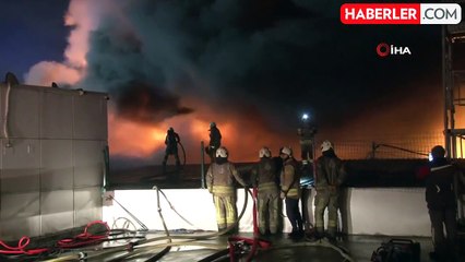 Avcılar'da Geri Dönüşüm Yerinde Yangın