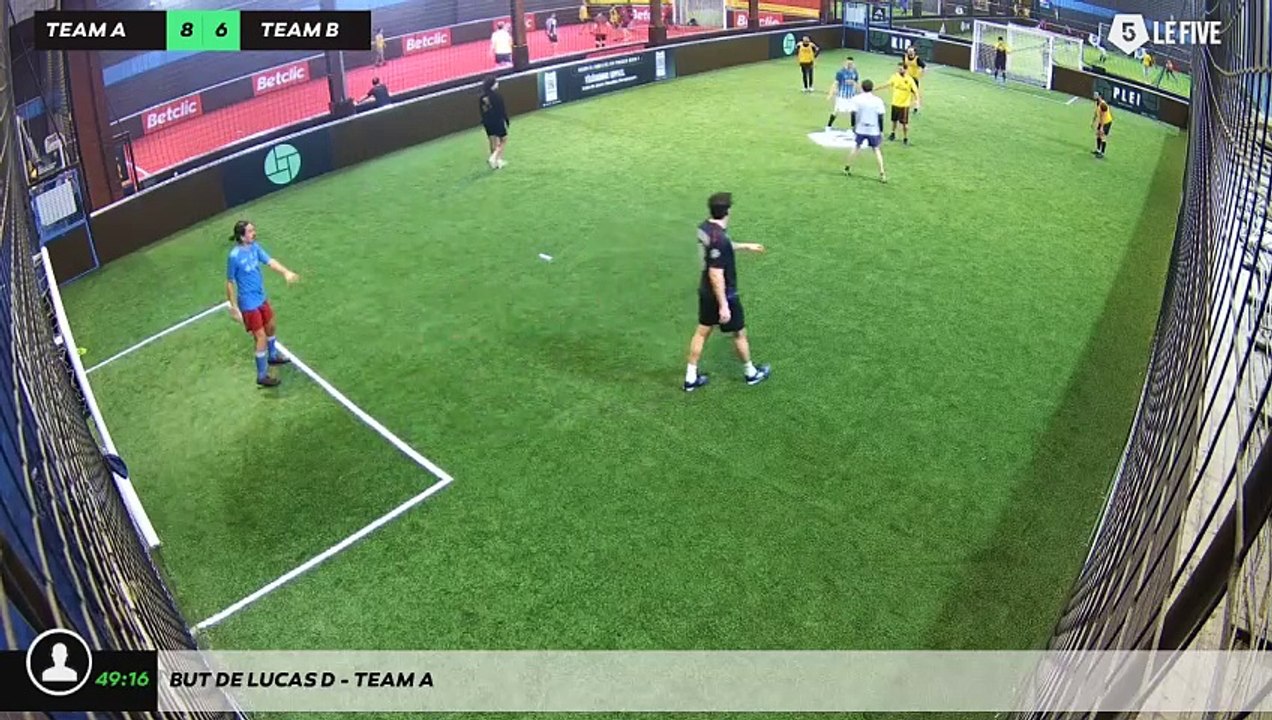 But de Lucas D - Team A