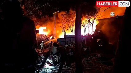 İstanbul'da büyük yangın! 20 ilçeden itfaiye ekibi sevk edildi