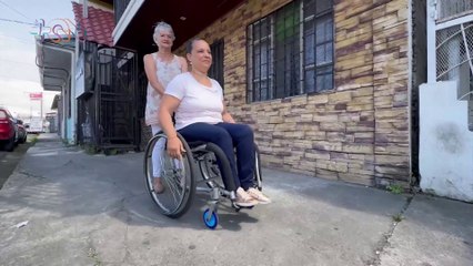 Conozca a la primera mujer en correr una maratón en silla de ruedas en Costa Rica