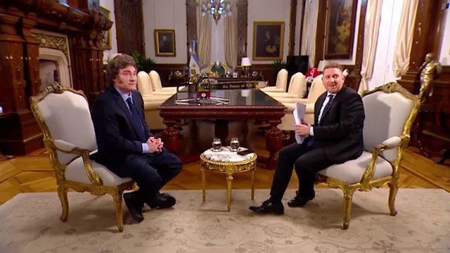 La filtración de la entrevista a Milei de Jonatan Viale: Arrancá con la pregunta de vuelta...