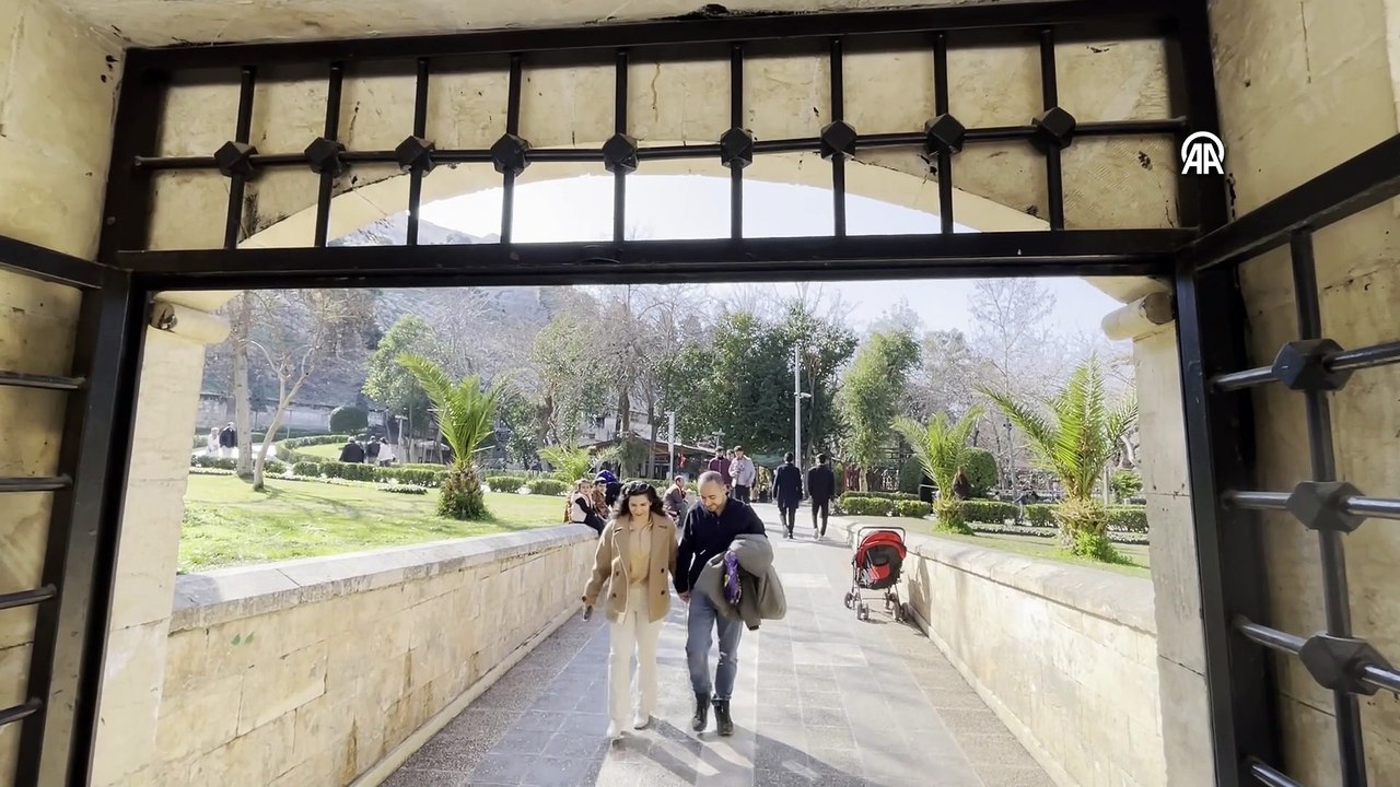 En büyük doğal akvaryum! Rivayeti duyan koşuyor: Balıklar yeniyor mu?