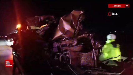 Afyonkarahisar’da otomobil, kamyona arkadan çarptı