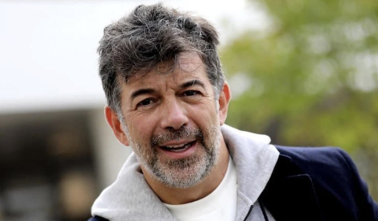 Stéphane Plaza accusé de violences conjugales : des dizaines d'agences immobilières quittent sa franchise