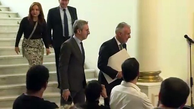 Torres presenta certificados de vuelo para desmentir las últimas acusaciones de Aldama