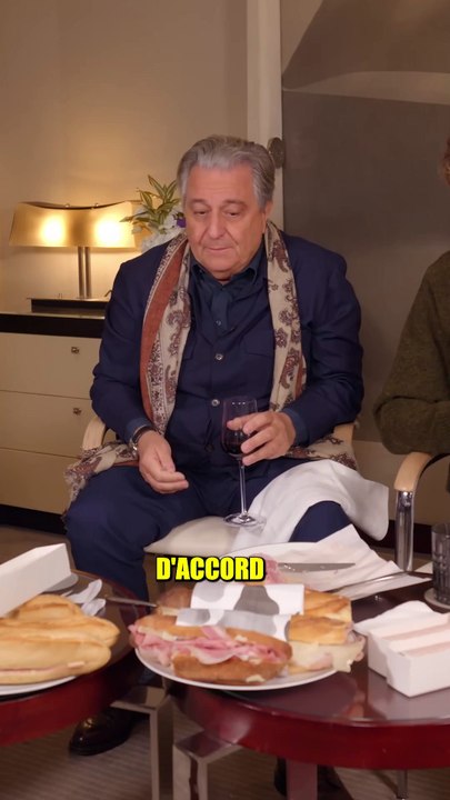 Christian Clavier juge ma coupe de cheveux 😂