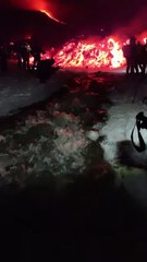 Vulcão Etna Turistas