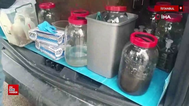 Pendik'te kanalizasyona dökülen sıvı: Firma yetkilisi 'lavabo açıcı' dedi