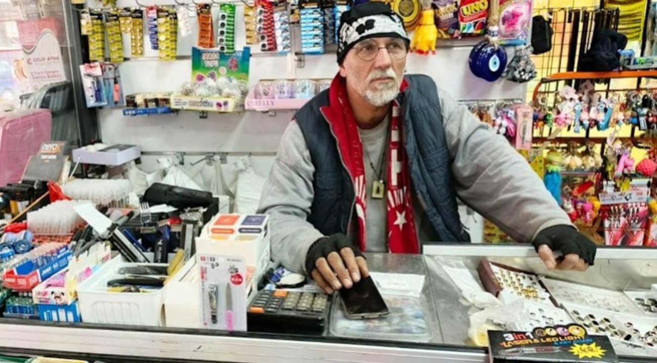 Mersin'de bir esnaf ''Cumhurbaşkanına hakaret'' suçundan 10 ay hapis cezasına çarptırıldı