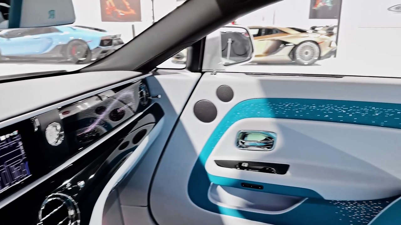 Rolls Royce Spectre (2025) - The World s Most Expensive Luxury Coupe