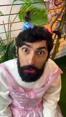 Maman m'apprend à me maquiller😅🤭