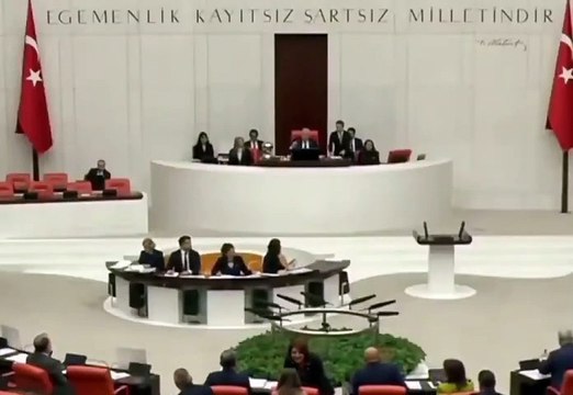 MHP'li TBMM Başkanvekili Celal Adan'dan AK Parti sıralarına azar