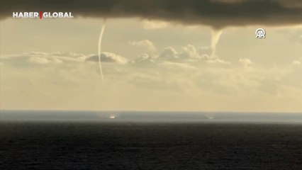 Denizde çıkan 2 hortum kamerada